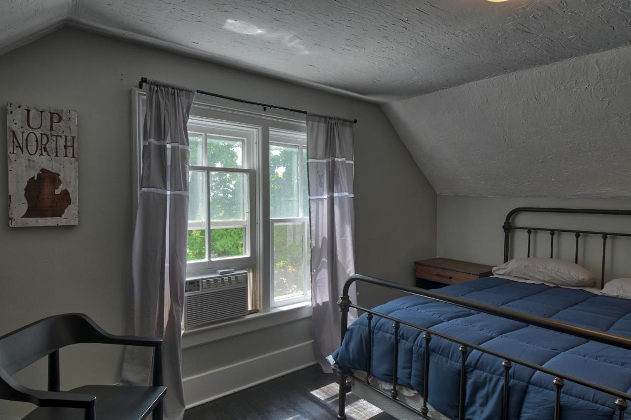 Charlevoix House Bed & Breakfast Luaran gambar